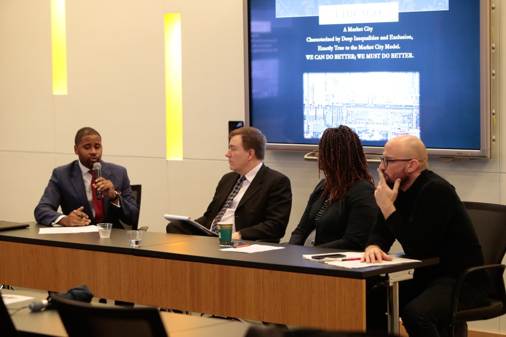 This image has an empty alt attribute; its file name is g4-31.jpg